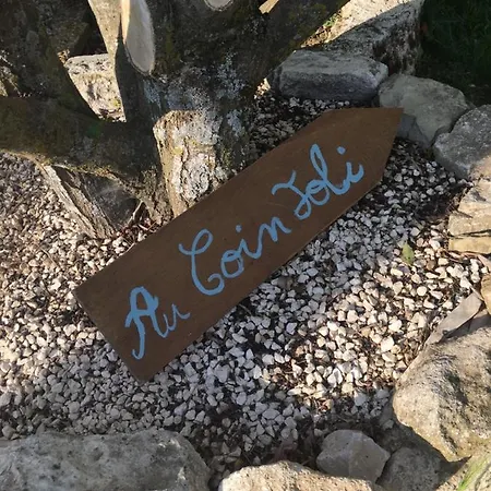 Au Coin Joli